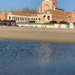 A Due Passi Dal Mare 2023 * 内图诺